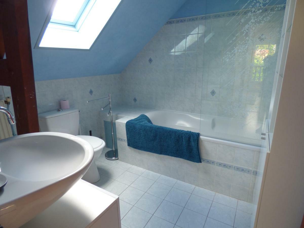 Gite Le Petit Chalet Avec Parking Gratuit Étretat Zewnętrze zdjęcie